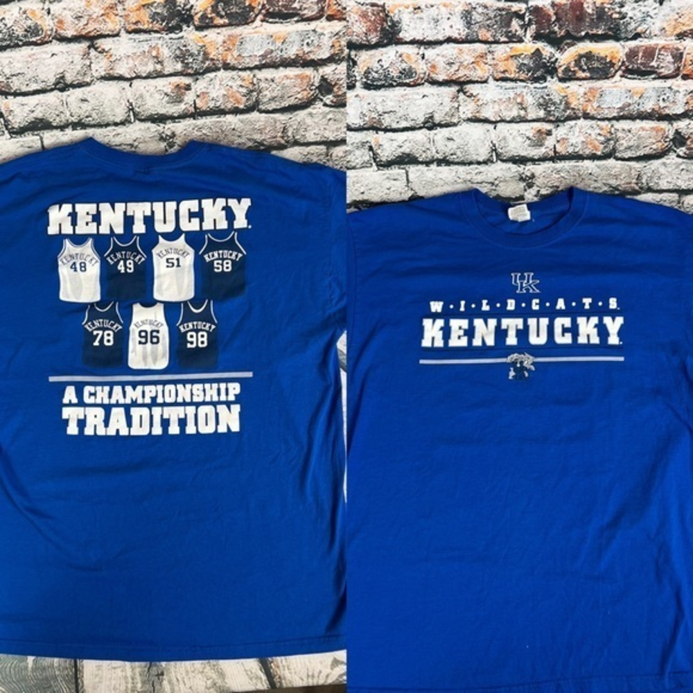 Univ of Kentucky Wildcats‎ A Championship Tradition Blue XL